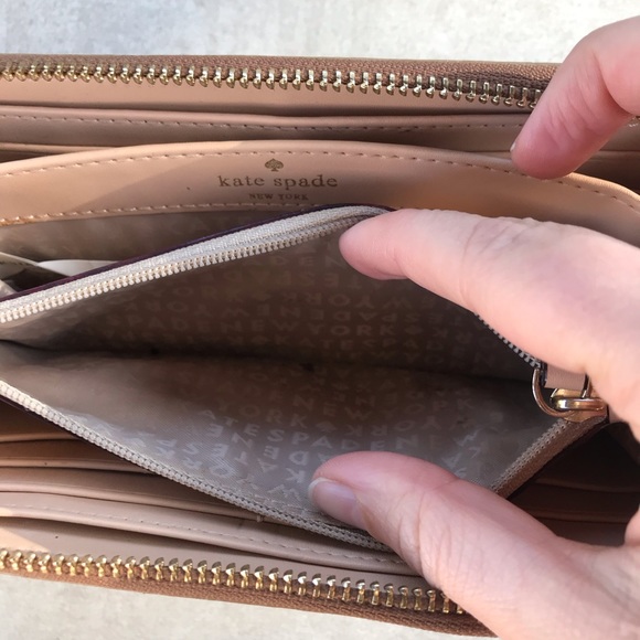 Kate Spade Rialto Place Tan Leather Neda Wallet - Picture 8 of 8